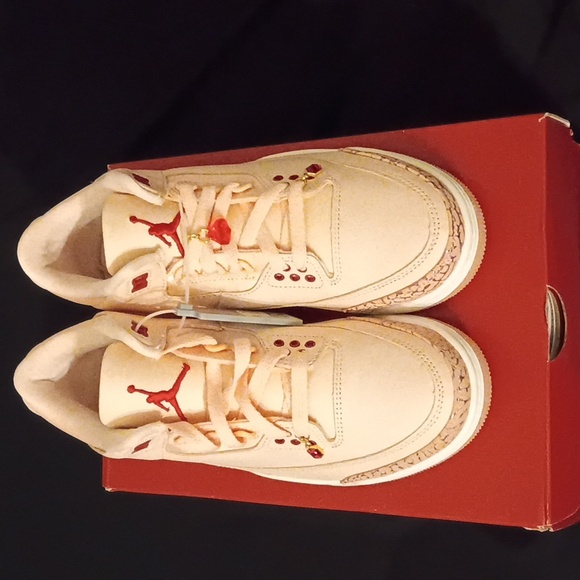 Jordan Women Sneakers - Pink and Red